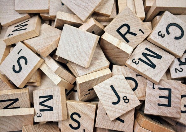 Dominez le scrabble avec l'aide scrabble en ligne parfaite
