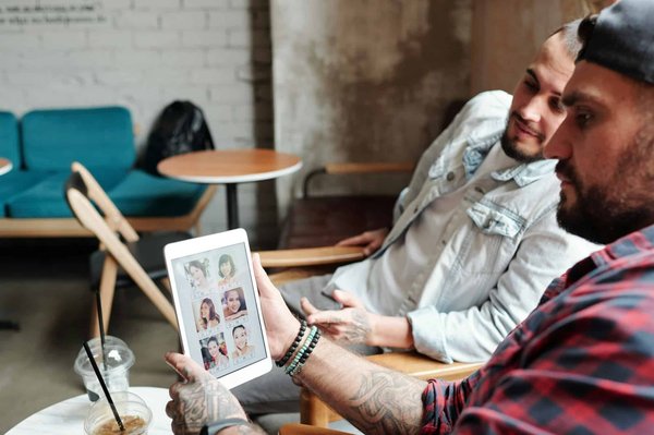 Les meilleures applications de rencontre pour les étudiants